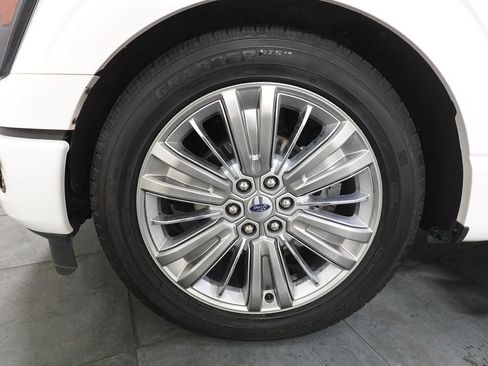 Used 2024 Ford F150 Platinum w/ Equipment Group 703A Plus AWD/4WD image 39