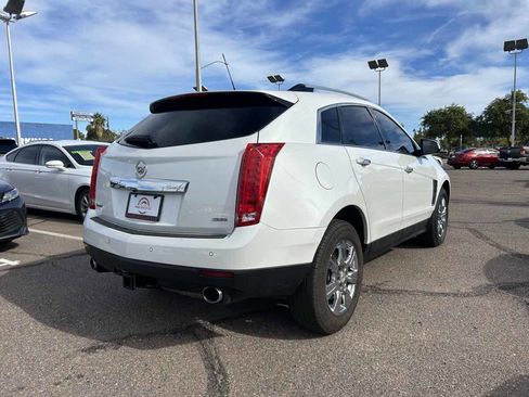 Used 2015 Cadillac SRX Luxury w/ Driver Awareness Package image 4
