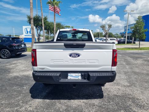 Used 2025 Ford F150 XL RWD image 6