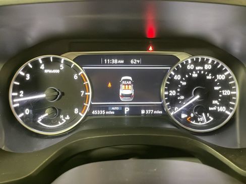 Used 2025 Nissan Rogue SV AWD/4WD image 22