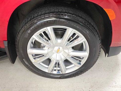 Used 2022 Chevrolet Tahoe High Country image 9