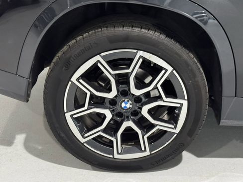 Used 2025 BMW X1 xDrive28i w/ Technology Package image 39