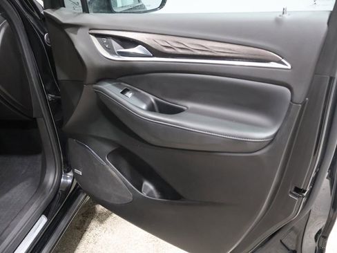 Used 2023 Buick Enclave Avenir w/ Avenir Technology Package image 29