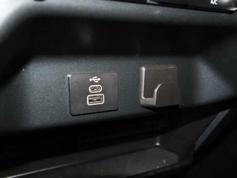 Used 2025 Ford F150 XLT w/ Equipment Group 301A Standard AWD/4WD image 17