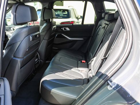 New 2026 BMW X5 xDrive50e w/ Executive Package image 18