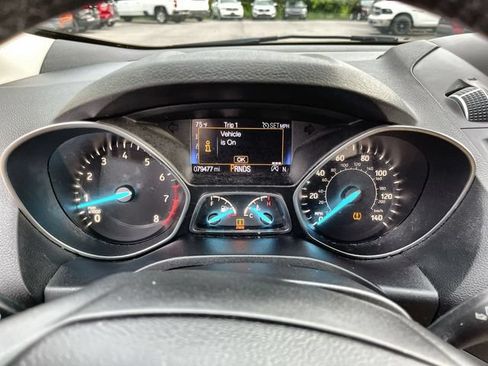 Used 2018 Ford Escape SEL AWD/4WD image 11
