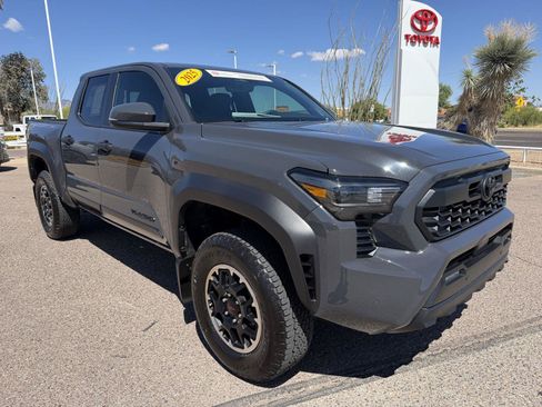 Certified 2025 Toyota Tacoma TRD Off-Road w/ TRD Off Road Upgrade Package AWD/4WD image 6