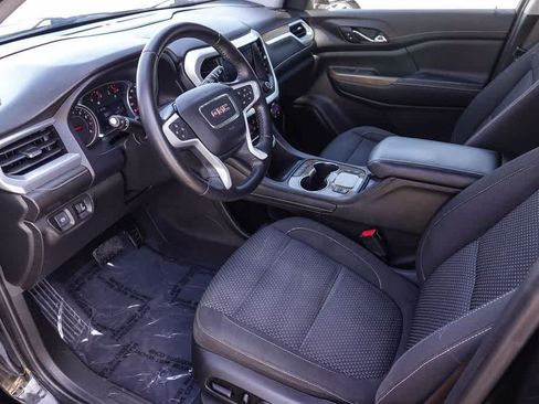 Used 2020 GMC Acadia SLE w/ Driver Convenience Package FWD image 16