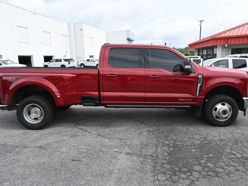 Certified 2025 Ford F350 Lariat w/ Lariat Ultimate Package AWD/4WD image 7