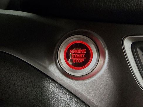 Certified 2022 Honda Pilot Sport image 21