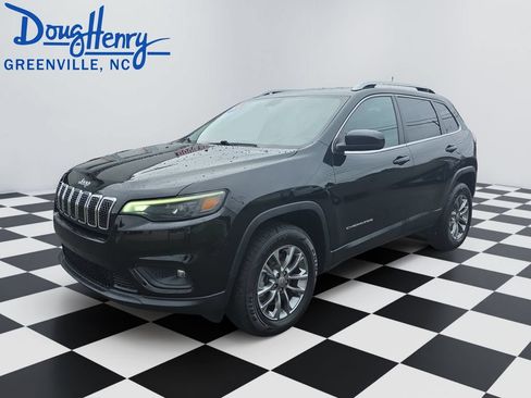 Used 2020 Jeep Cherokee Latitude Plus w/ Cold Weather Group AWD/4WD image 1