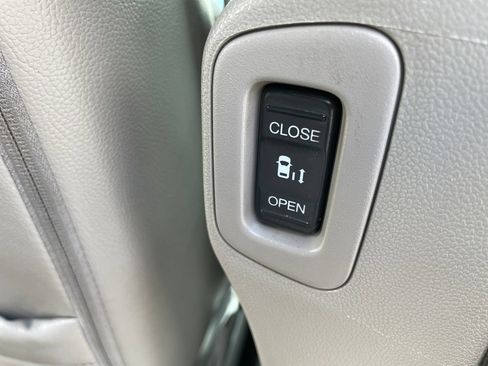 Used 2013 Honda Odyssey EX-L image 20