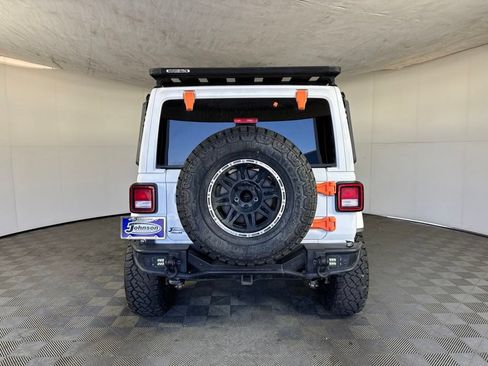 Used 2021 Jeep Wrangler Unlimited Sahara AWD/4WD image 6