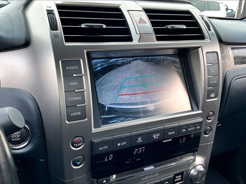 Used 2021 Lexus GX 460 Premium w/ Premium Package AWD/4WD image 32