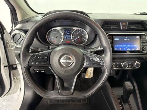 Used 2023 Nissan Versa S FWD image 15