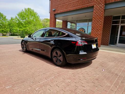 Used 2020 Tesla Model 3 Long Range AWD/4WD image 4