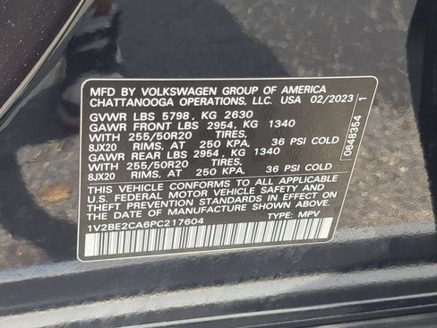 Used 2023 Volkswagen Atlas Cross Sport SEL AWD/4WD image 38