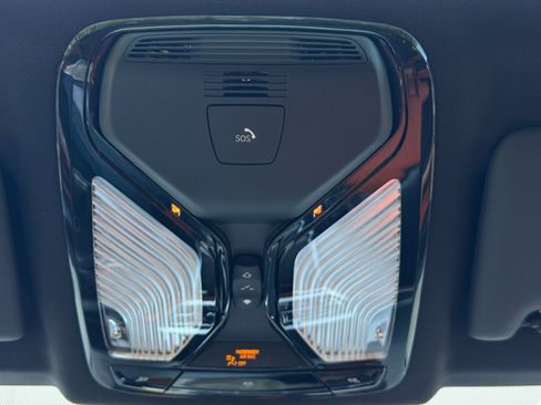 Used 2022 BMW M3 RWD image 39