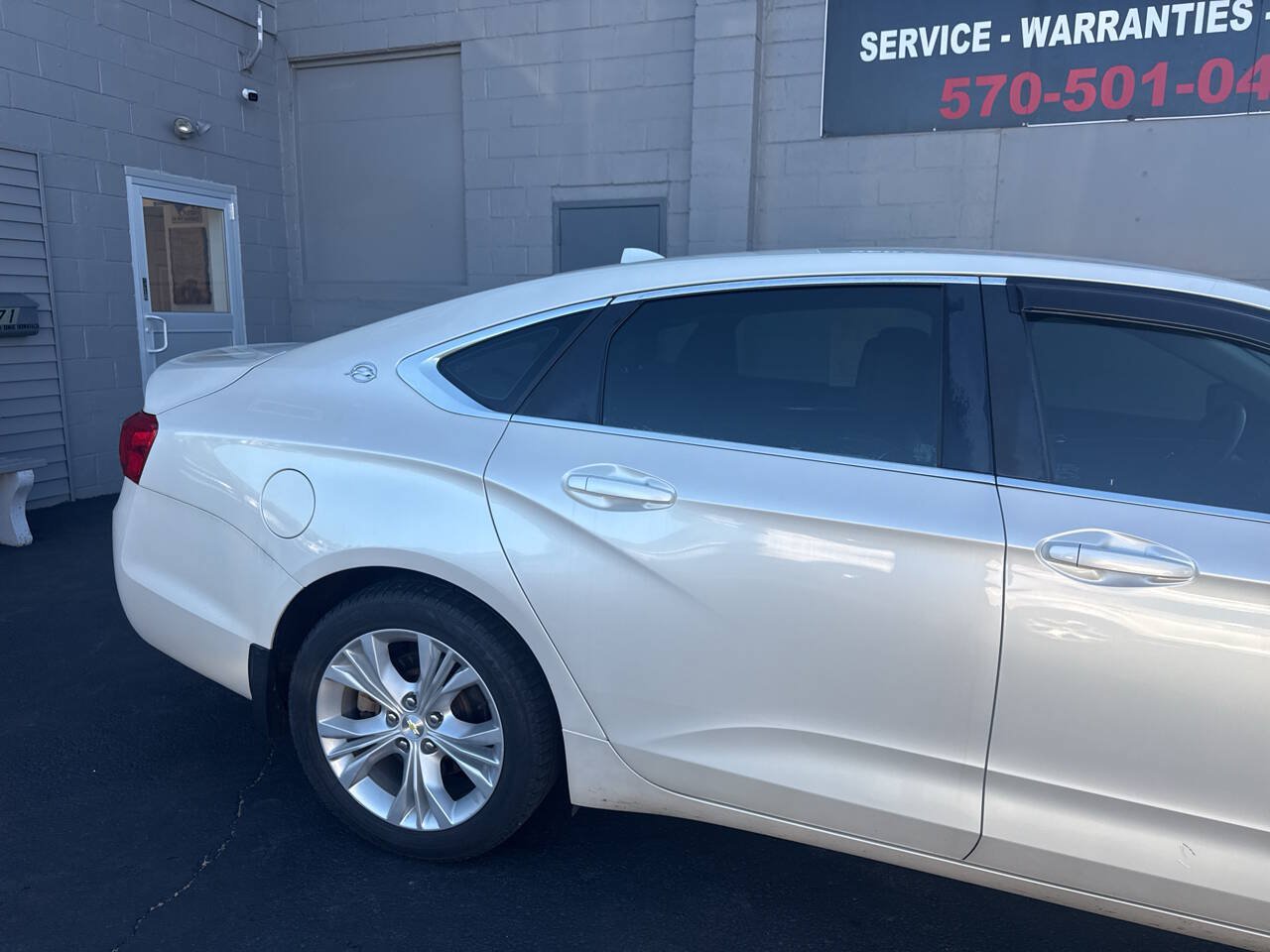 Used 2014 Chevrolet Impala LT w/ Premium Seating Package FWD image 10