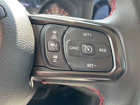 Used 2024 Jeep Wrangler Unlimited Rubicon image 21