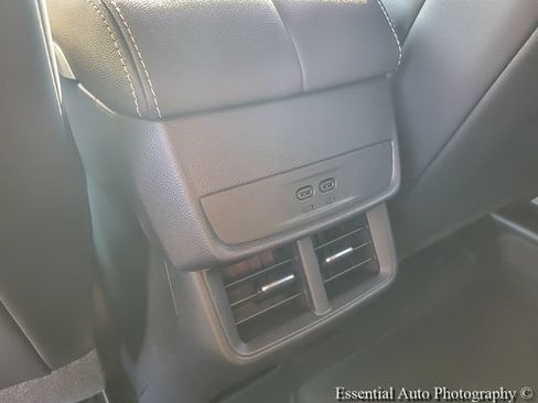 New 2027 GMC Terrain Elevation w/ Elevation Premium Package AWD/4WD image 17