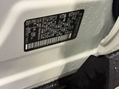 Certified 2023 Nissan Rogue SV w/ SV Premium B Package image 37