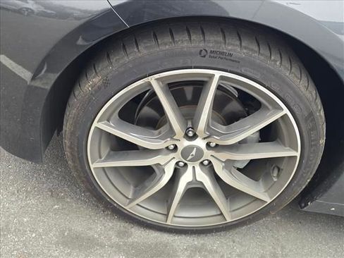 Used 2019 Genesis G70 2.0T Advanced w/ Dynamic Package image 4