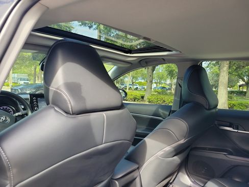 Used 2024 Toyota Camry SE w/ Convenience Package FWD image 14