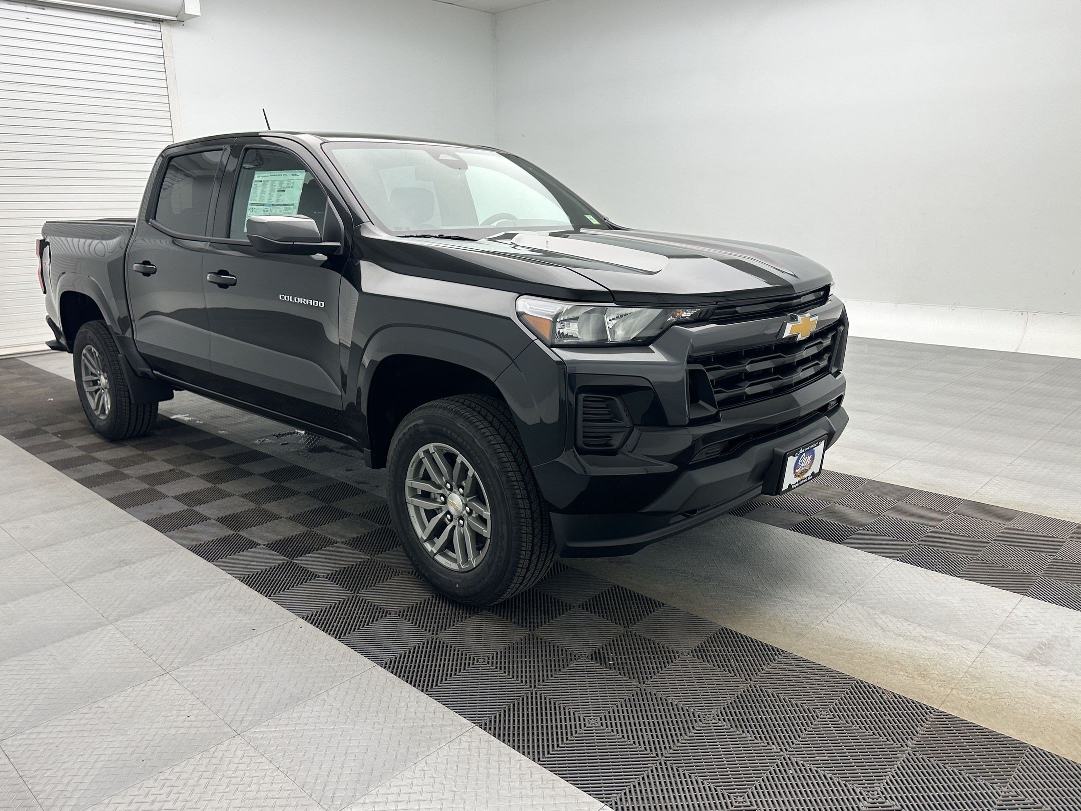 New 2026 Chevrolet Colorado LT w/ Advanced Trailering Package AWD/4WD image 7