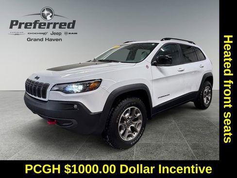 Used 2022 Jeep Cherokee Trailhawk image 10