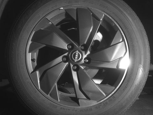 Used 2025 Nissan Rogue SV FWD image 14