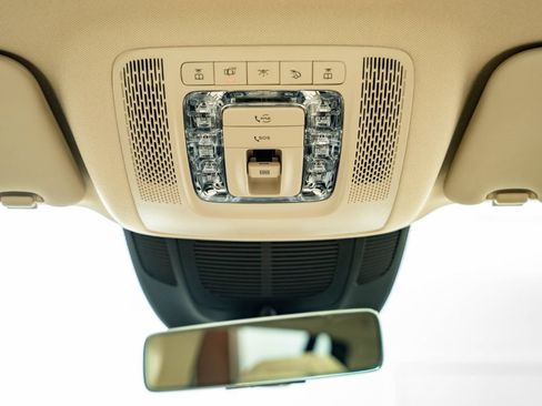 New 2026 Mercedes-Benz GLS 450 4MATIC image 44