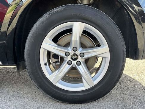 Used 2023 Audi Q5 2.0T Premium w/ Convenience Package image 11