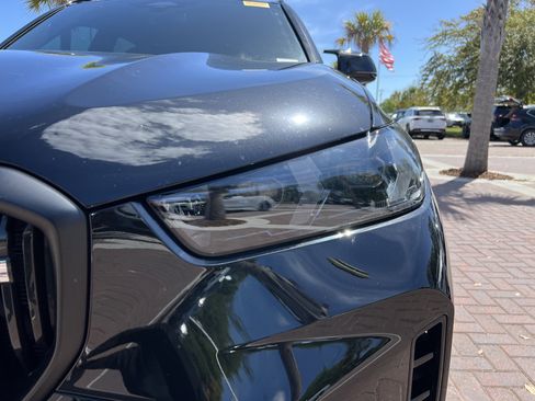 Used 2025 BMW X5 M60i w/ Climate Comfort Package image 6