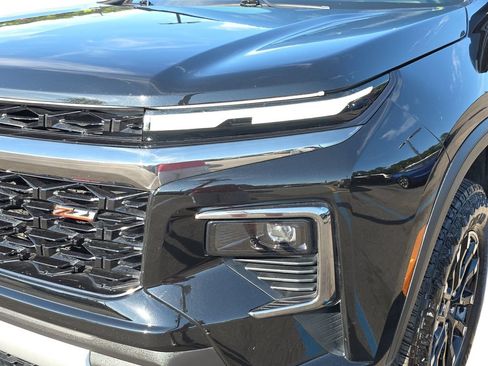 Used 2024 Chevrolet Traverse Z71 AWD/4WD image 32