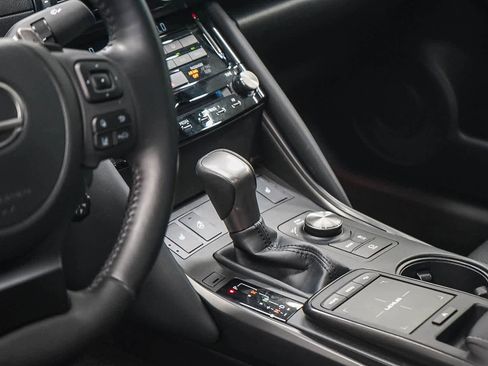Used 2025 Lexus IS 300 F Sport image 20