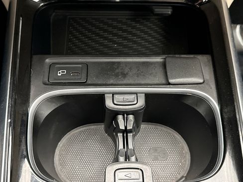 Used 2023 Mercedes-Benz GLA 250 4MATIC image 15