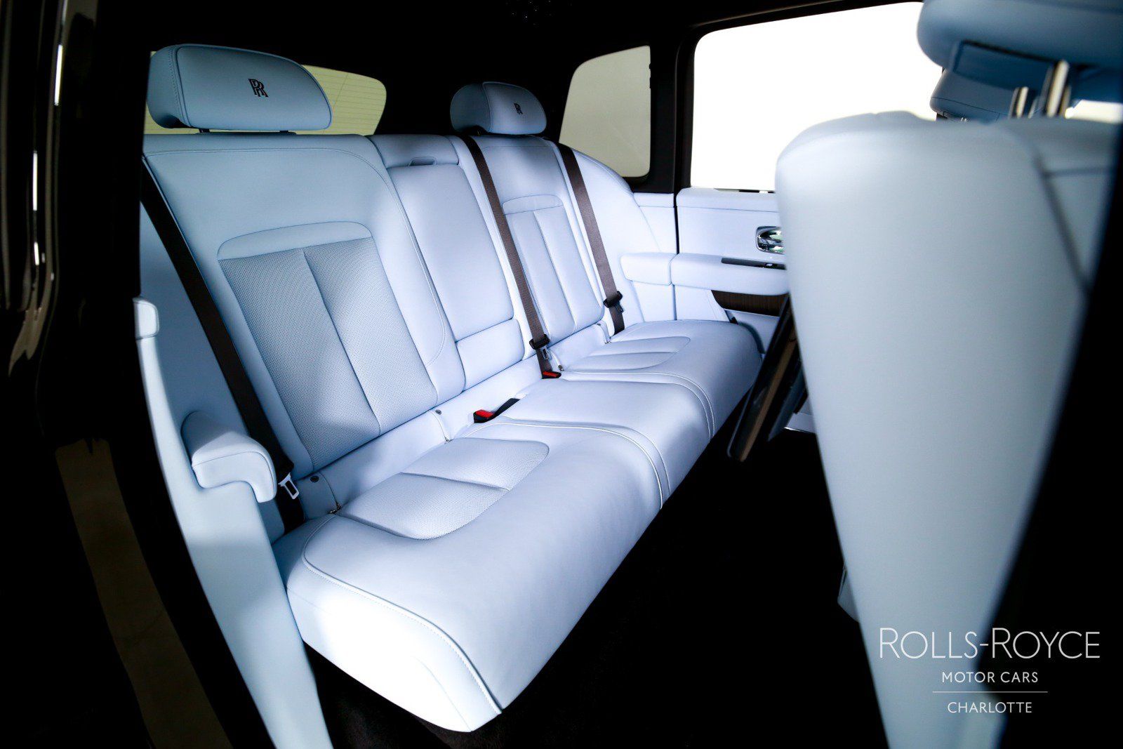 New 2027 Rolls-Royce Cullinan AWD/4WD image 30