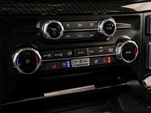 Used 2023 Ford F150 Lariat w/ Equipment Group 502A High image 62