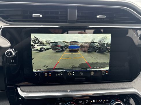 New 2026 GMC Sierra 3500 Denali w/ Technology Package image 26