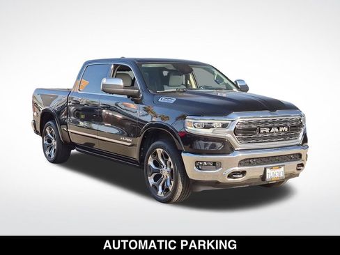 Used 2023 RAM 1500 Limited AWD/4WD image 2