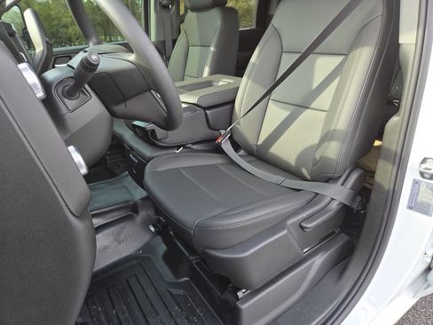 New 2026 GMC Sierra 3500 Pro w/ Convenience Package image 24