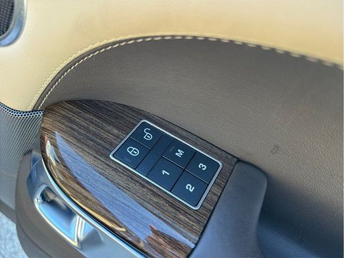Used 2019 Land Rover Range Rover Sport HSE AWD/4WD image 44