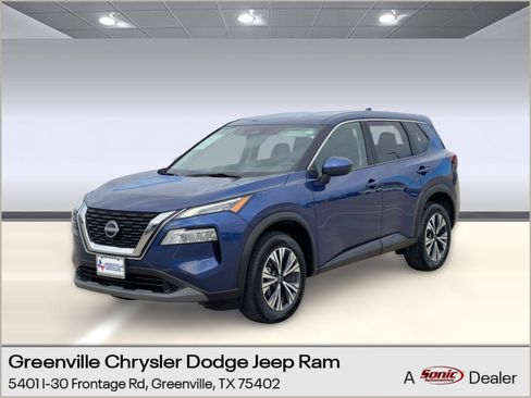 Used 2023 Nissan Rogue SV image 1