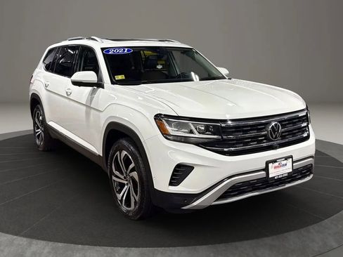 Used 2021 Volkswagen Atlas SEL Premium image 7