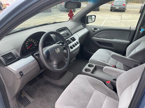 Used 2010 Honda Odyssey LX image 11