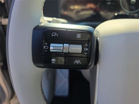 New 2026 Hyundai Ioniq 9 Calligraphy image 22