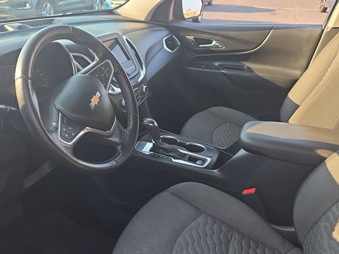 Used 2019 Chevrolet Equinox LT FWD image 8