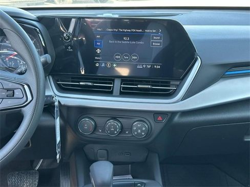 New 2026 Chevrolet Trax LS w/ LS Convenience Package image 7