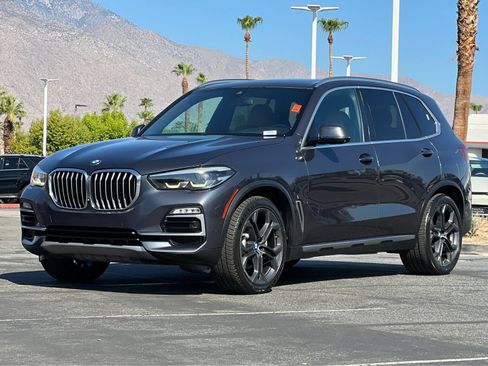 Used 2019 BMW X5 xDrive40i w/ Premium Package 2 AWD/4WD image 7